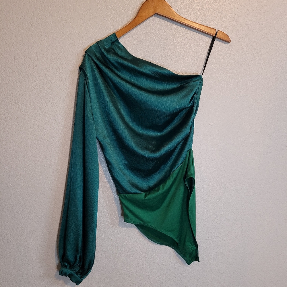 Emerald green one sleeve